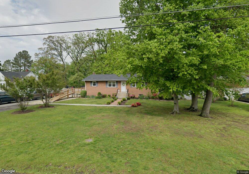 4904 Woodland Blvd, Oxon Hill, MD 20745 - photo 1