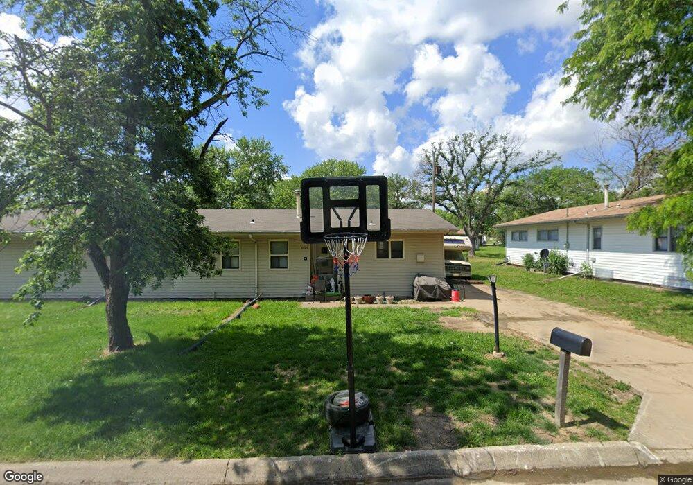 6829 SW Greencastle Dr, Topeka, KS 66619 - photo 1