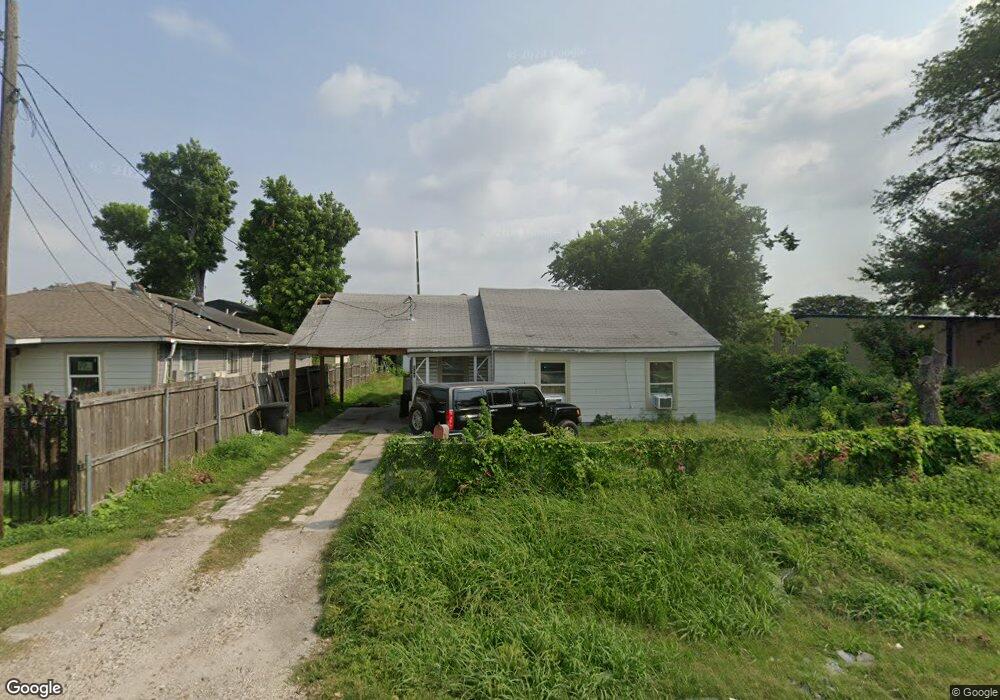 903 E Rogers St, Houston, TX 77022 - photo 1