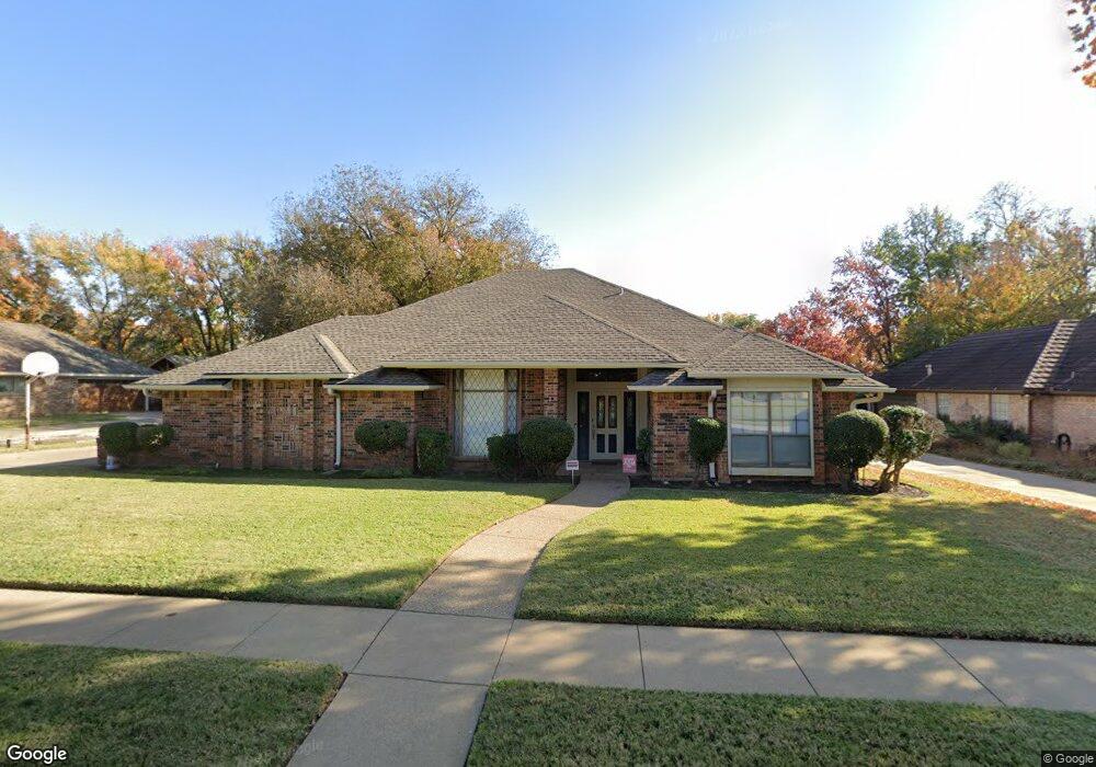 3832 Laurel Ln, Bedford, TX 76021 - photo 1