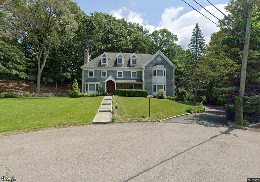 132 Davenport Ridge Ln, Stamford, CT 06903 - photo 1