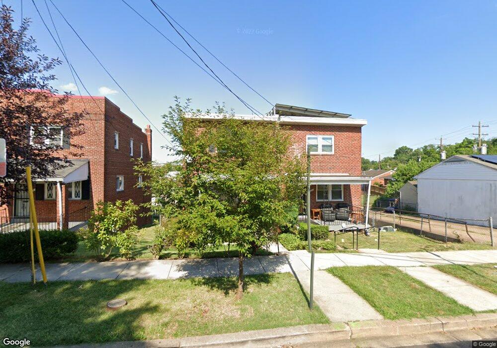 112 54th St SE, Washington, DC 20019 - photo 1