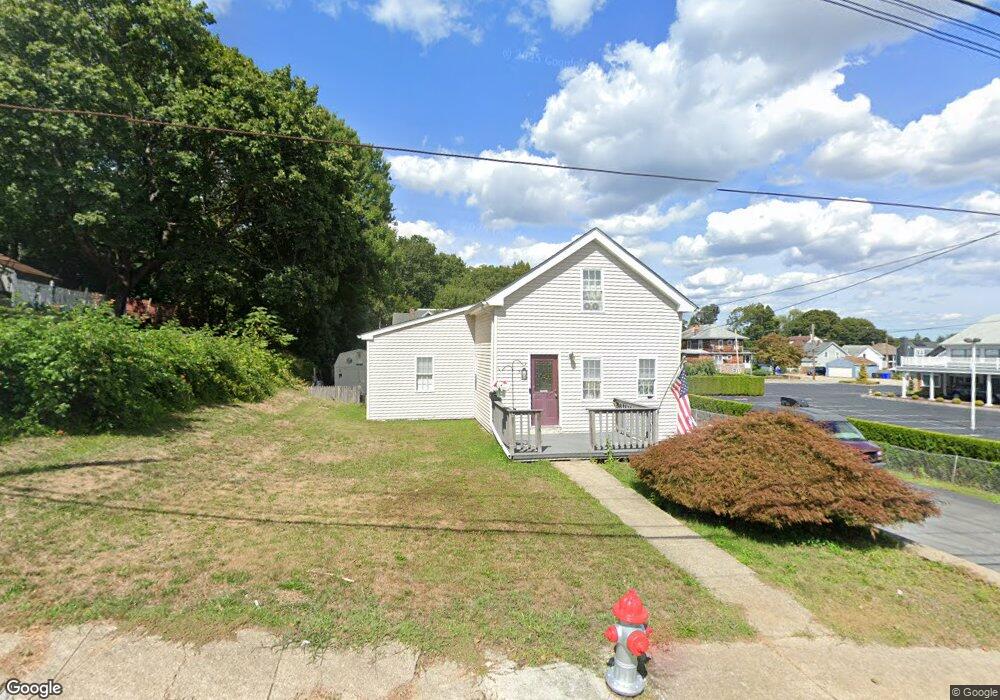 51 Curson St, West Warwick, RI 02893 - photo 1