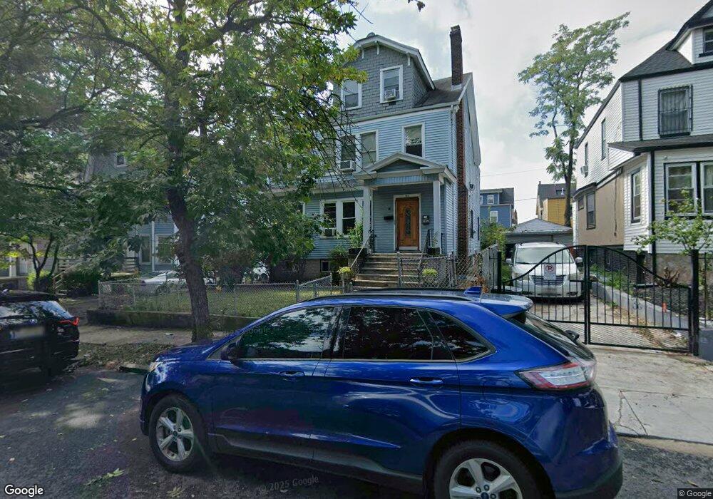 140 Scheerer Ave, Newark, NJ 07112 - photo 1