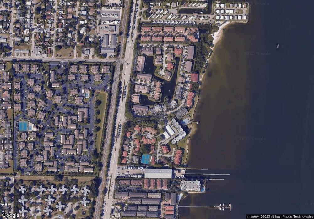 229 N Lakeshore Dr unit 229, Hypoluxo, FL 33462 - photo 1