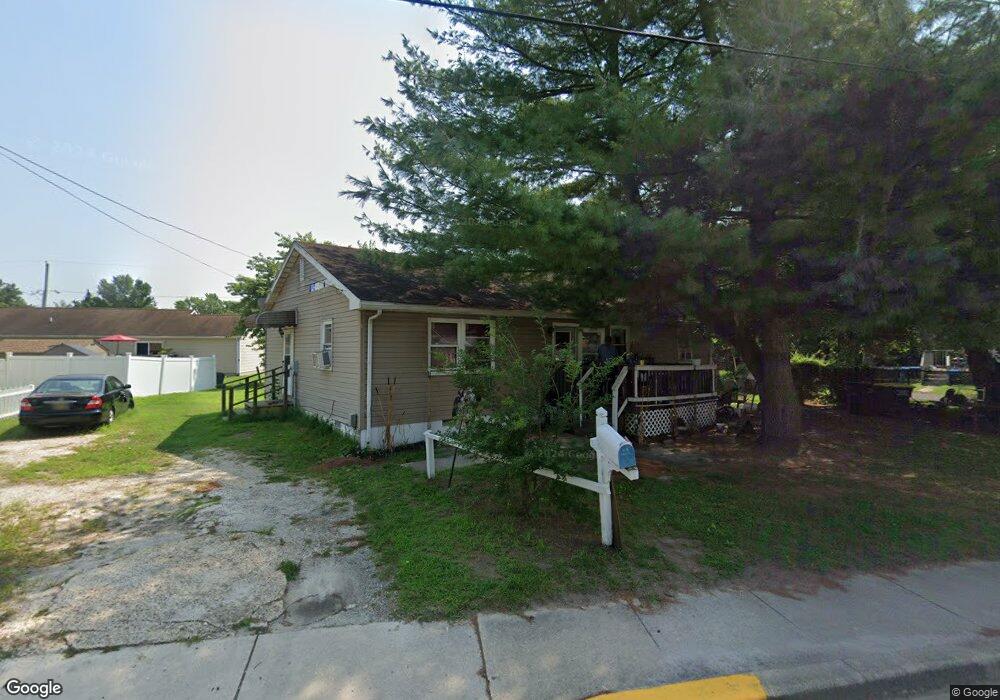 528 W 7th St, Laurel, DE 19956 - photo 1