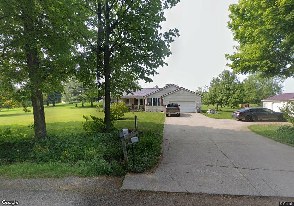 826 Taylor Rd, Mansfield, OH 44903 - photo 1