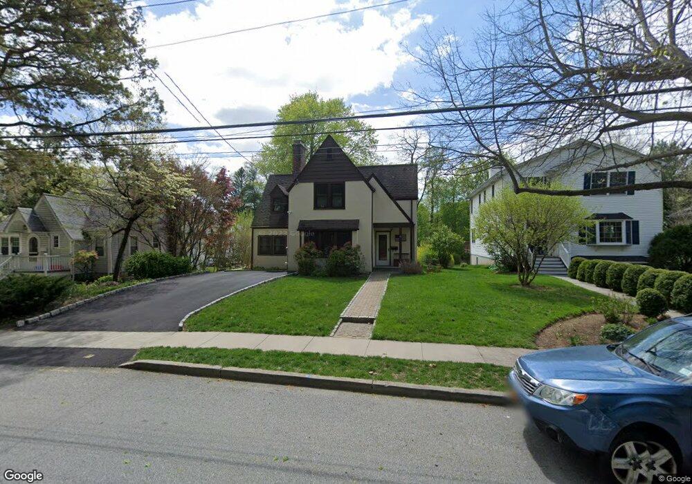 90 Old Post Rd S, Croton On Hudson, NY 10520 - photo 1