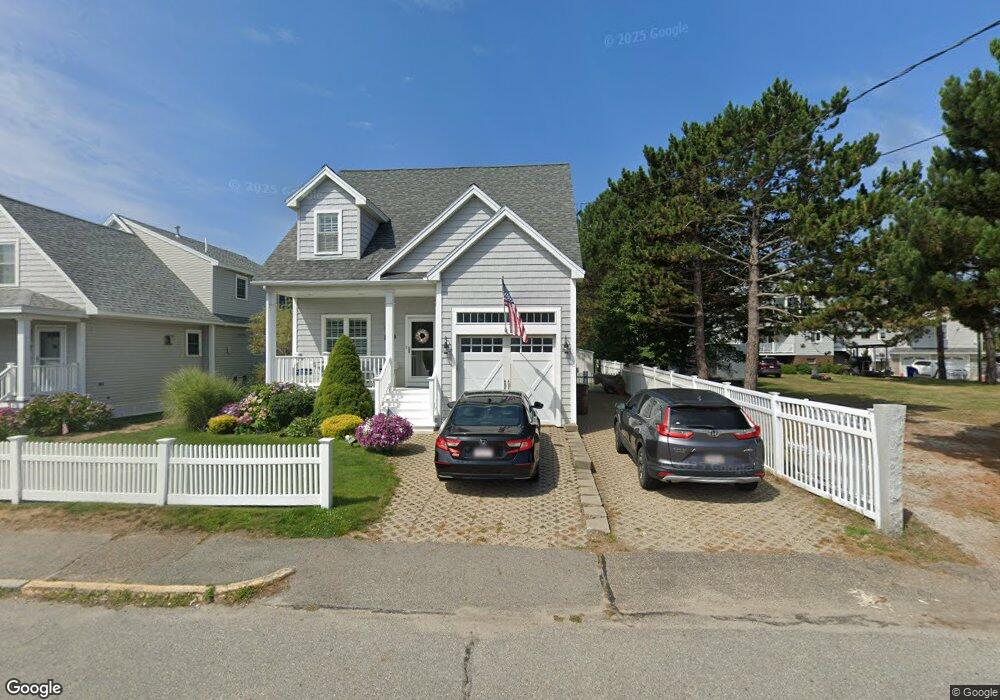 569 North End Blvd, Salisbury, MA 01952 - photo 1