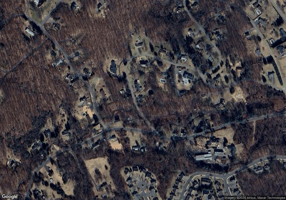 25 Edgewood Rd, Oxford, CT 06478 - photo 1