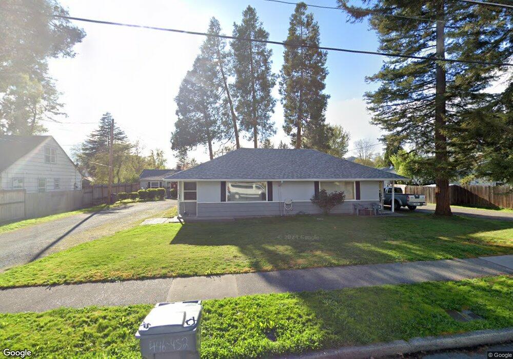 446 NE Flint St, Grants Pass, OR 97526 - photo 1