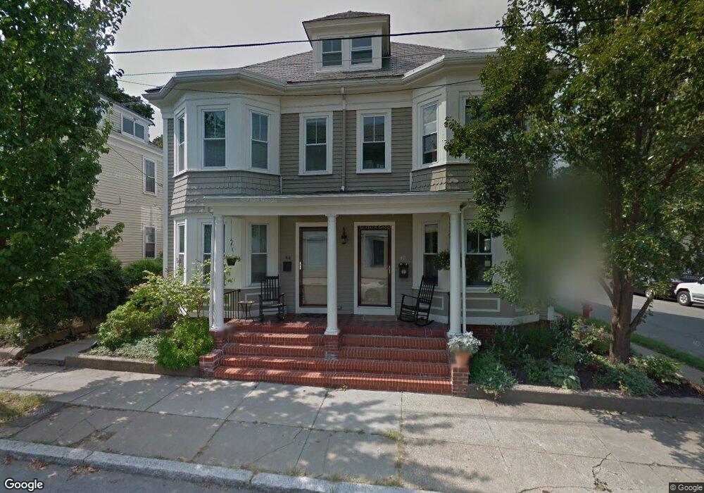 44 Olive St unit 2, Newburyport, MA 01950 - photo 1