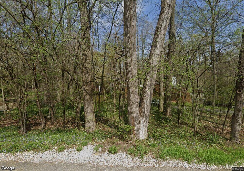 4872 Burnley Dr, Bloomfield Hills, MI 48304 - photo 1