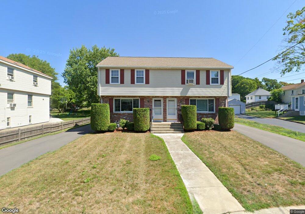 52 1/2 Fruit St unit B, Milford, MA 01757 - photo 1