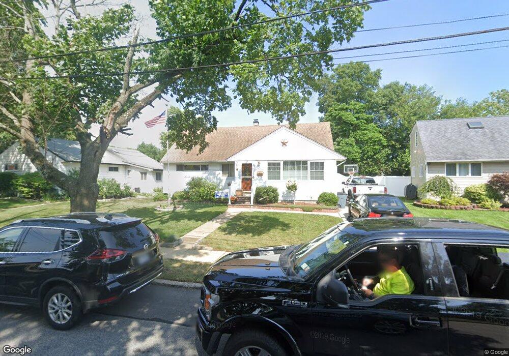 1750 Michael William Rd, Merrick, NY 11566 - photo 1