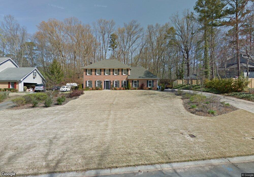 3147 Bunker Hill Cir, Marietta, GA 30062 - photo 1