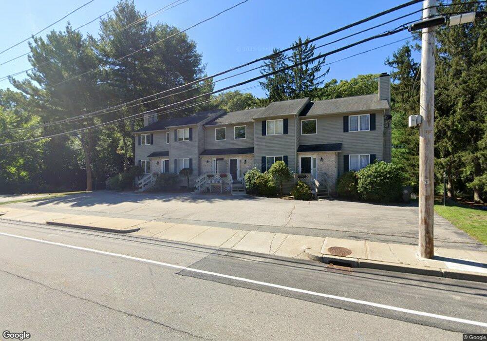 94 Toll Gate Rd unit 1, Warwick, RI 02886 - photo 1