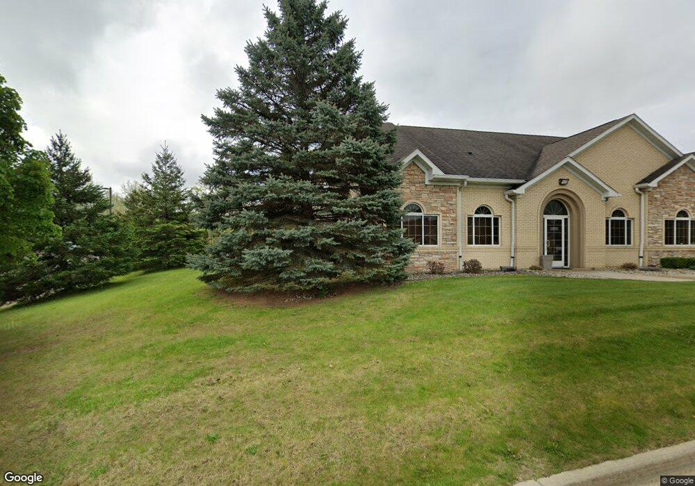 5084 Villa Linde Pkwy unit 8, Flint, MI 48532 - photo 1