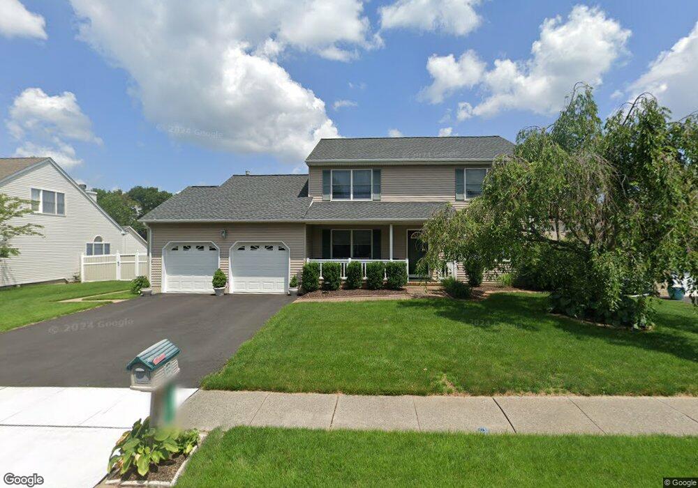 810 Columbus Ave, Raritan, NJ 08869 - photo 1