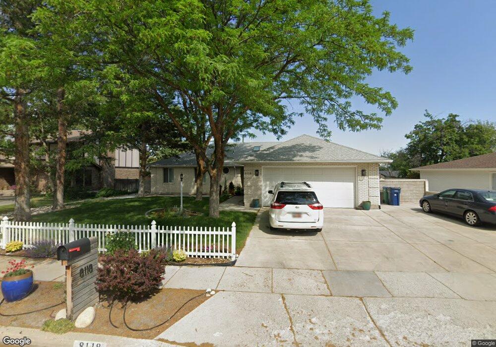 8118 S Beaumont Dr, Sandy, UT 84093 - photo 1