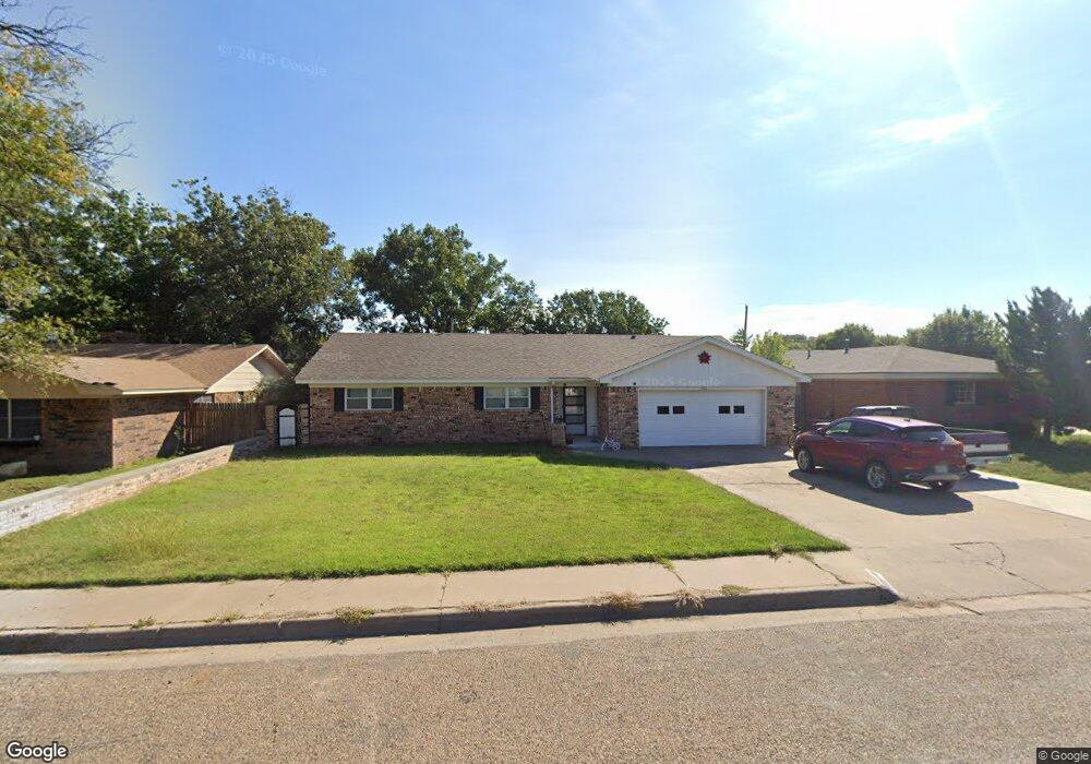 120 Dallam Ave, Dumas, TX 79029 - photo 1