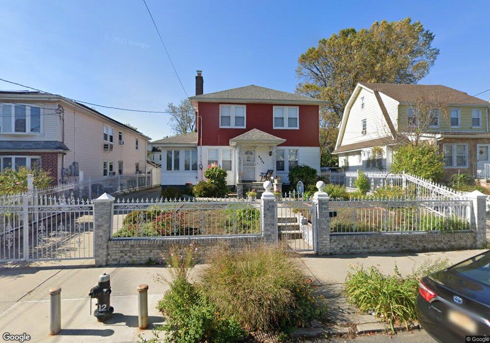 8944 197th St, Hollis, NY 11423 - photo 1