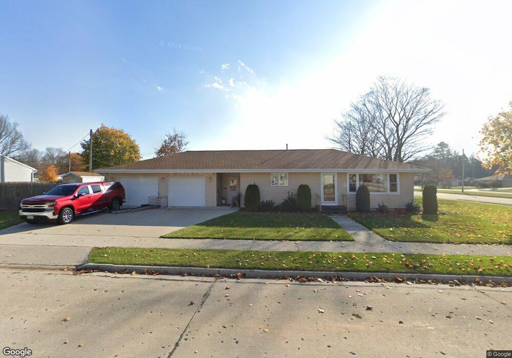 2741 35th St, Two Rivers, WI 54241 - photo 1