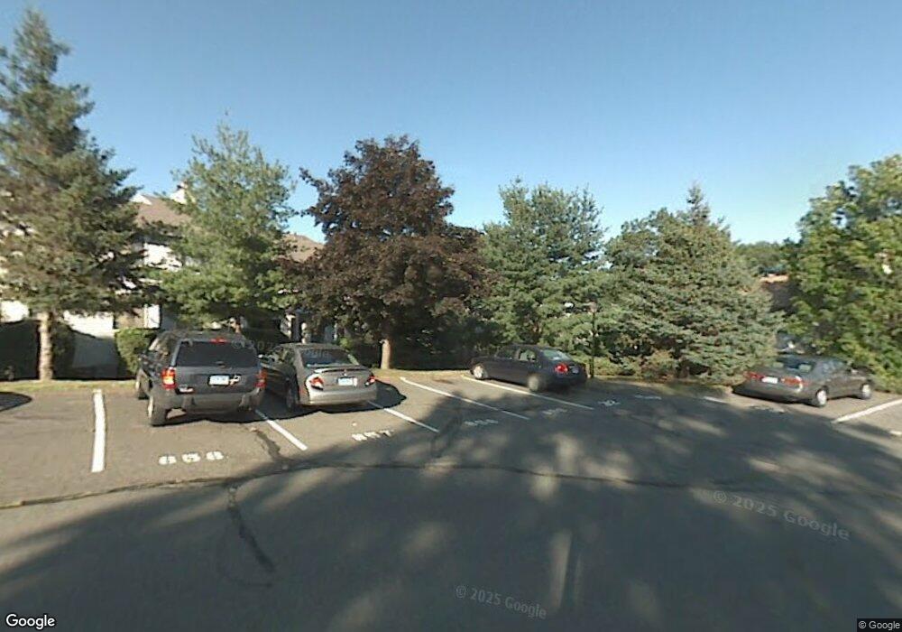 454 Cypress Rd, Newington, CT 06111 - photo 1