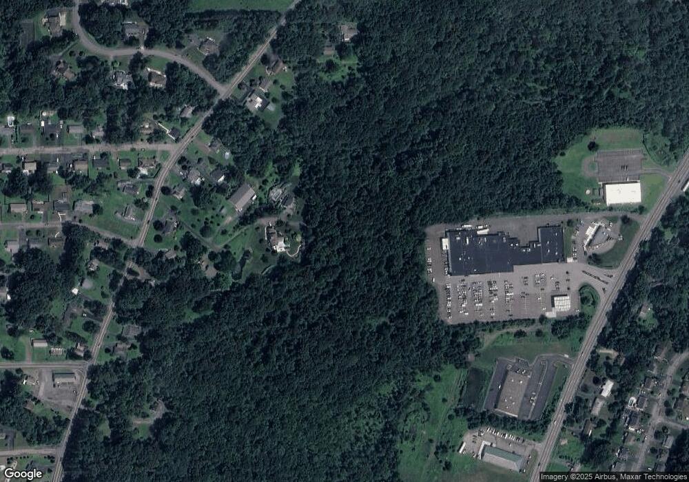 262 S Main Rd, Mountain Top, PA 18707 - photo 1