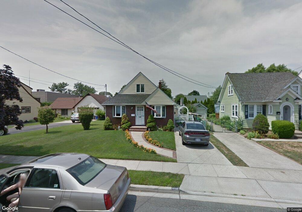 2332 State St, Oceanside, NY 11572 - photo 1