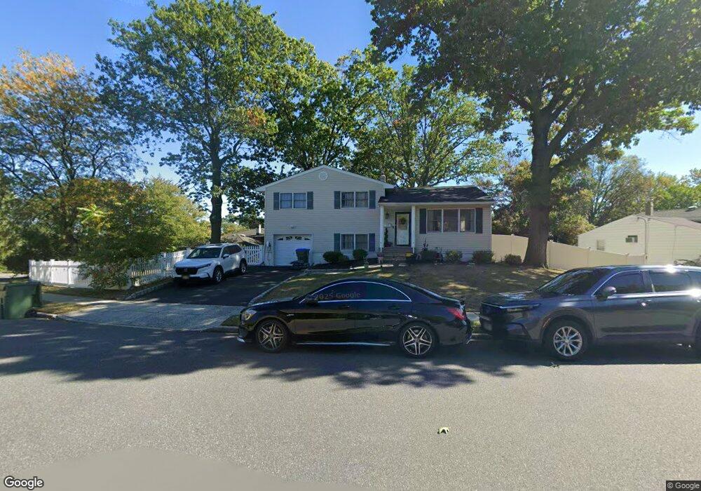 24 Larchmont Rd, Edison, NJ 08837 - photo 1