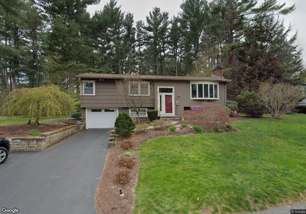 10 Rolling Ln, Framingham, MA 01701 - photo 1