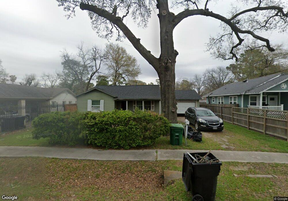 909 Roxella St, Houston, TX 77076 - photo 1