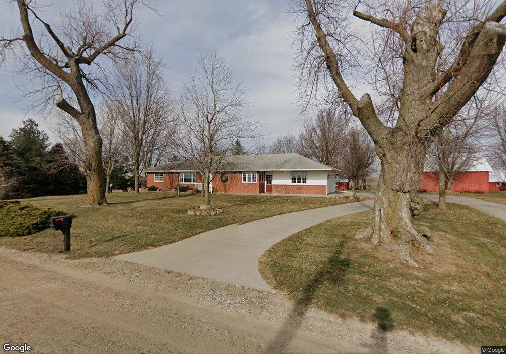 1262 Hunter Ave, Newton, IA 50208 - photo 1
