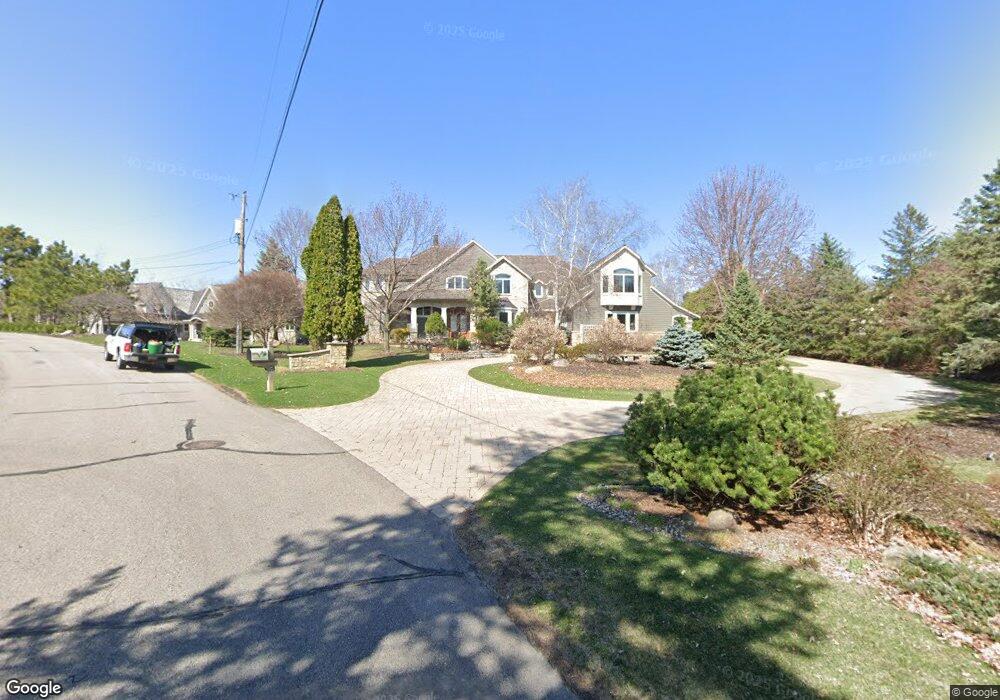 5315 Howards Point Rd, Excelsior, MN 55331 - photo 1