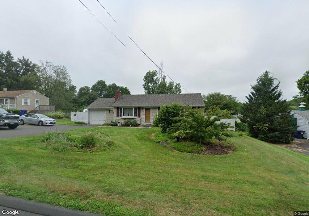 537 East St N, Suffield, CT 06078 - photo 1