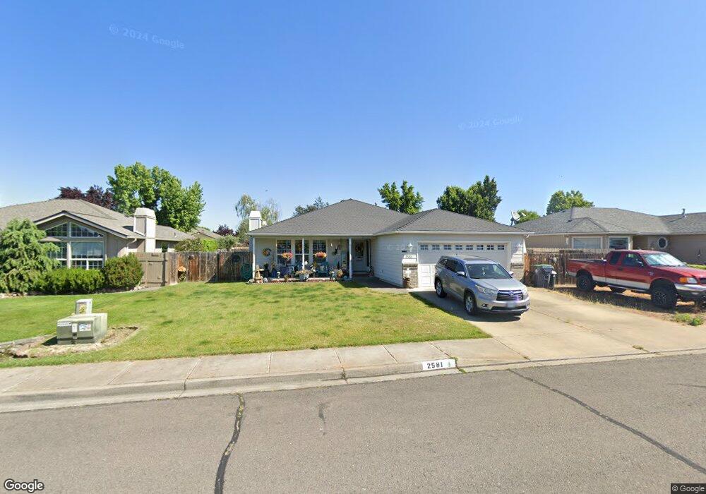 2581 Savannah Dr, Central Point, OR 97502 - photo 1