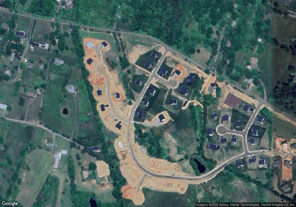 9936 Thoroughbred Rd, Warrenton, VA 20187 - photo 1