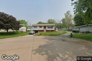 704 Greenwood Ct, Silvis, IL 61282