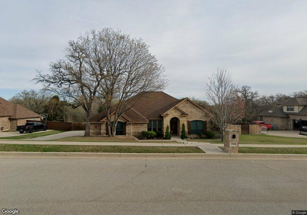 2013 Clear Creek Dr, Weatherford, TX 76087 - photo 1