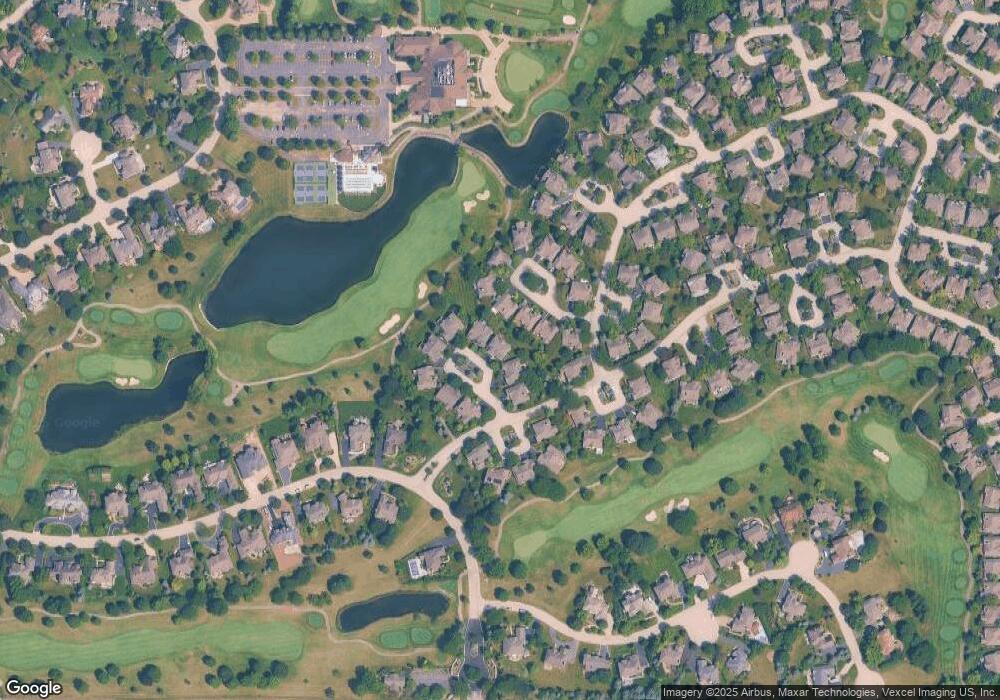 5 Spyglass Ct, Lake In the Hills, IL 60156 - photo 1