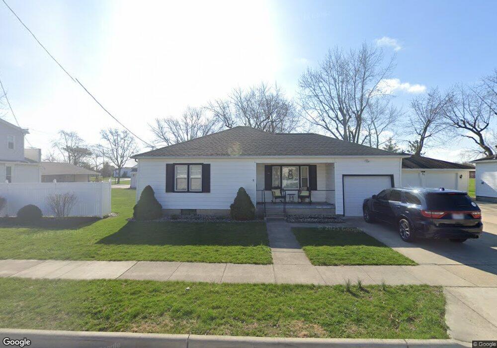 410 N Fourth St, Columbus Grove, OH 45830 - photo 1