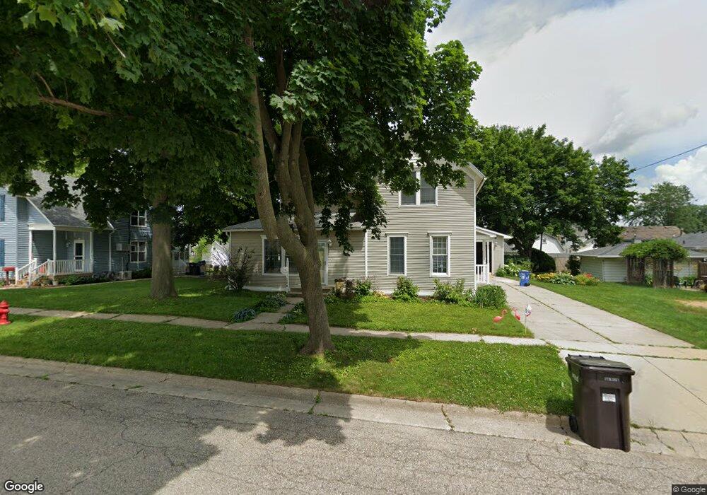 175 Washington St, Oregon, WI 53575 - photo 1