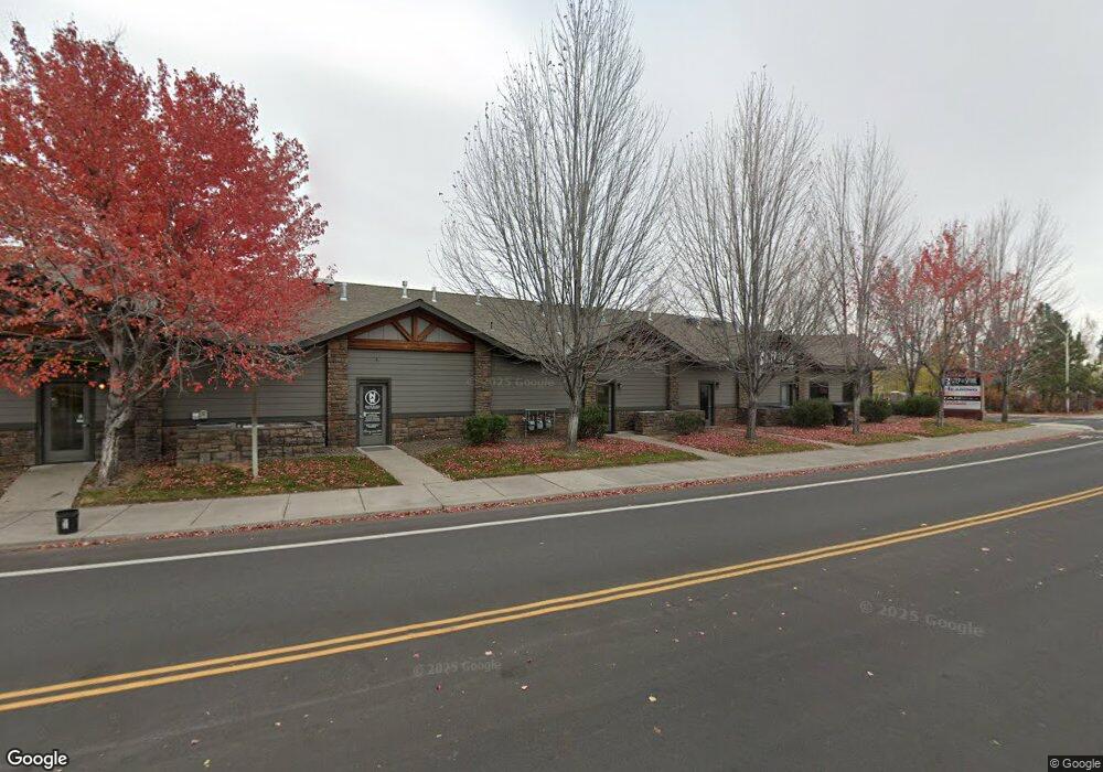 974 SW Veterans Way unit 6, Redmond, OR 97756 - photo 1