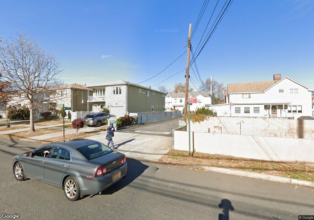 11A Yafa Ct unit A, Staten Island, NY 10314 - photo 1