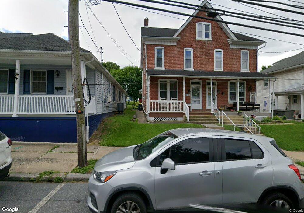 340 W High St, Womelsdorf, PA 19567 - photo 1