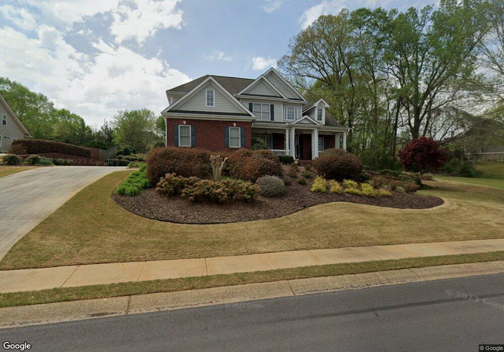 663 Reece Dr, Hoschton, GA 30548 - photo 1