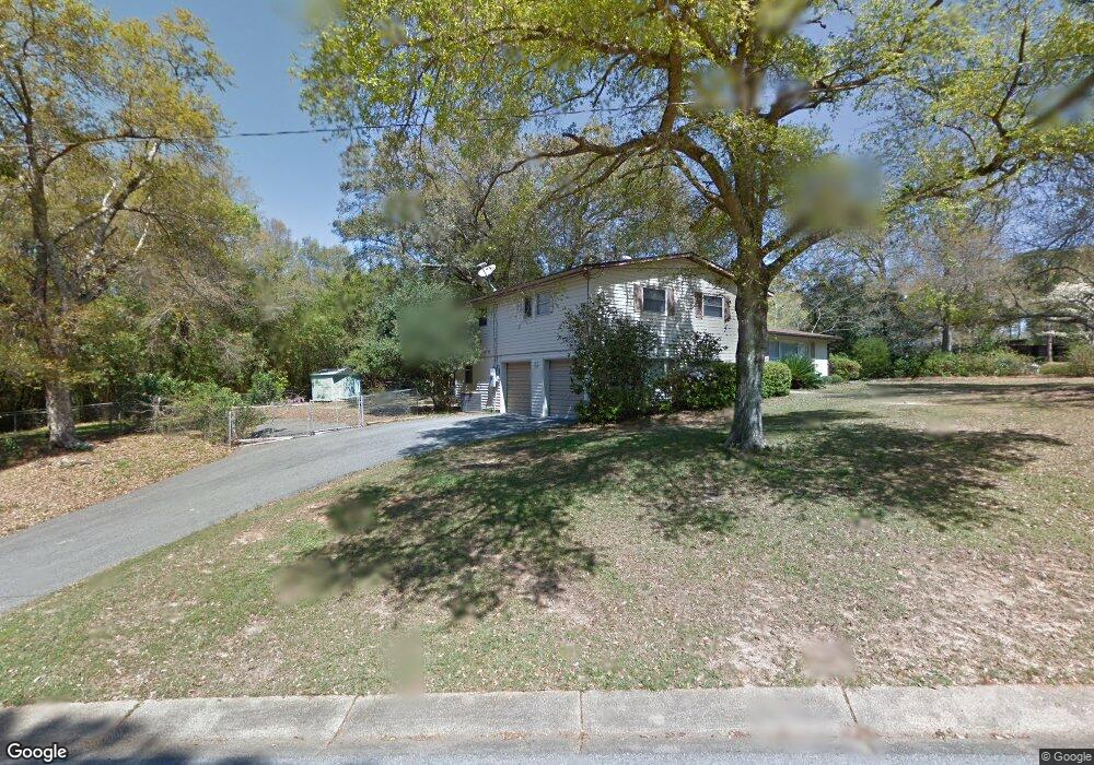 974 Highpoint Dr W, Mobile, AL 36693 - photo 1