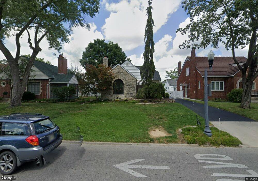 3260 Wicklow Rd, Columbus, OH 43204 - photo 1