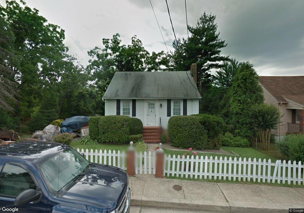 3204 Garden Ave, Halethorpe, MD 21227 - photo 1